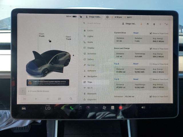 5YJ3E1EA8JF043963 - 2018 TESLA MODEL 3 SILVER photo 9