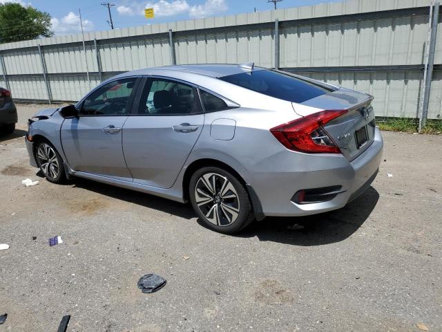 JHMFC1F78JX013825 - 2018 HONDA CIVIC EXL SILVER photo 2