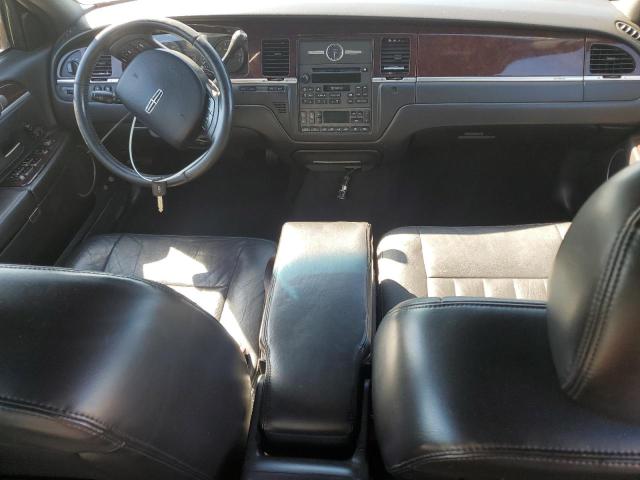 2LNHM84W08X644417 - 2008 LINCOLN TOWN CAR EXECUTIVE L BLACK photo 8