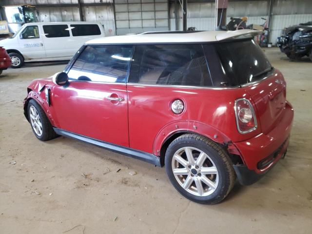 WMWSV3C52BTY23014 - 2011 MINI COOPER S RED photo 2