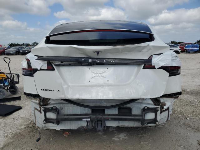 5YJXCBE20HF074138 - 2017 TESLA MODEL X 白色 照片 6