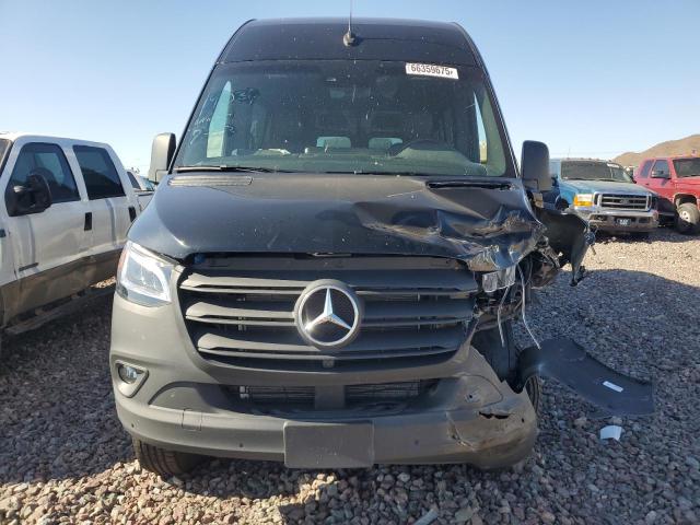 W1W4NCVY9RT165841 - 2024 MERCEDES-BENZ SPRINTER 2500 黑色 照片 5