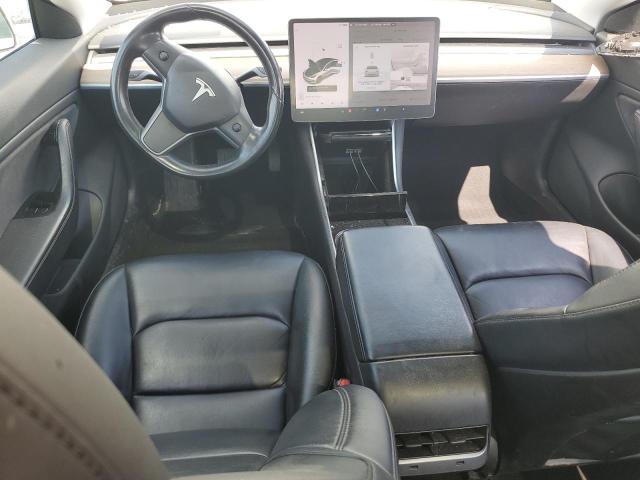 5YJ3E1EB9JF145586 - 2018 TESLA MODEL 3 WHITE photo 8