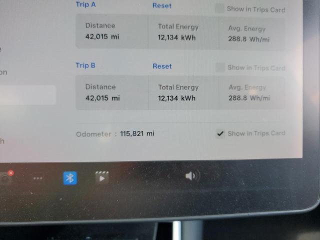 5YJ3E1EB9JF145586 - 2018 TESLA MODEL 3 WHITE photo 9