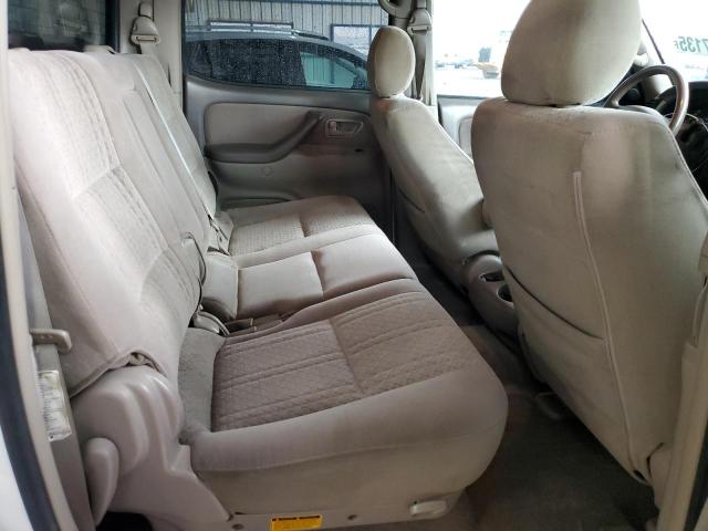 5TBDT441X6S535550 - 2006 TOYOTA TUNDRA DOUBLE CAB SR5 WHITE photo 19