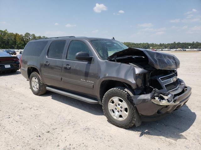 1GNUCHE07AR229649 - 2010 CHEVROLET SUBURBAN C1500  LS GRAY photo 4