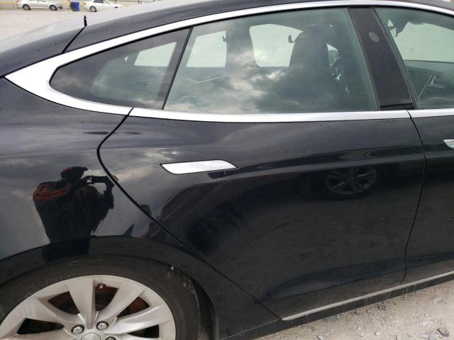 5YJSA1E21HF202915 - 2017 TESLA MODEL S Чорний фото 10