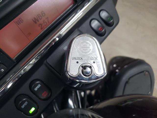 1HD1FCW196Y652130 - 2006 HARLEY-DAVIDSON FLHTCUI 栗色 照片 8