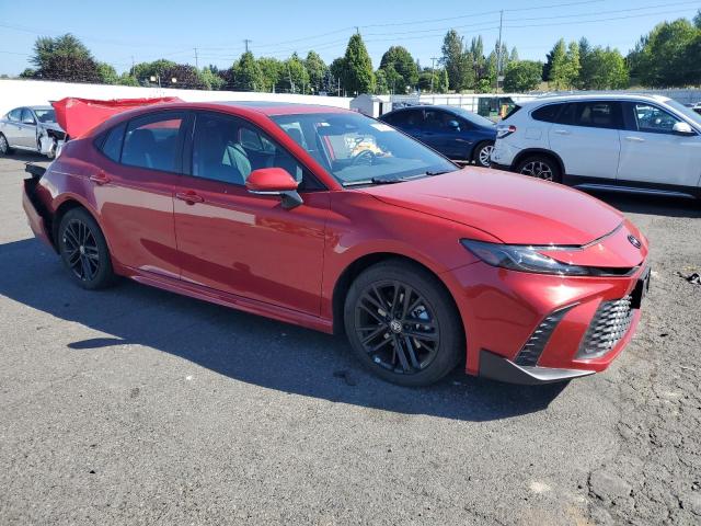 4T1DBADK1SU016633 - 2025 TOYOTA CAMRY XSE RED photo 4