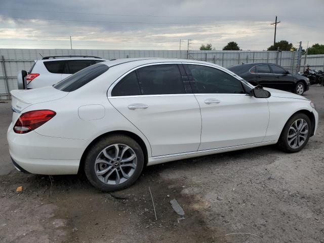 55SWF4KB2JU257886 - 2018 MERCEDES-BENZ C 300 4MATIC WHITE photo 3