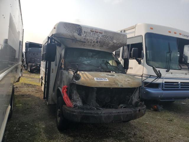 2004 CHEVROLET EXPRESS G3, 