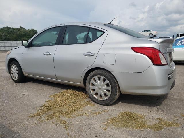 3N1CN7AP7GL816240 - 2016 NISSAN VERSA S SILVER photo 2