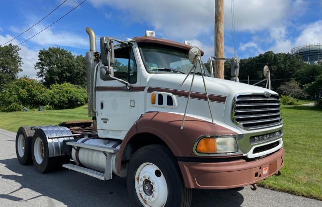 2FWJA3CV37AY04821 - 2007 STERLING TRUCK AT 9500 TWO TONE photo 1