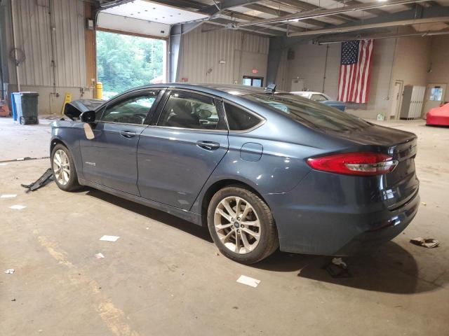 3FA6P0LU0KR102704 - 2019 FORD FUSION SE BLUE photo 2