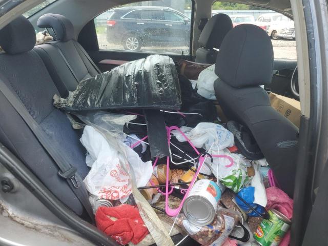 KL1TD5DE7BB113611 - 2011 CHEVROLET AVEO LS 灰色 照片 10