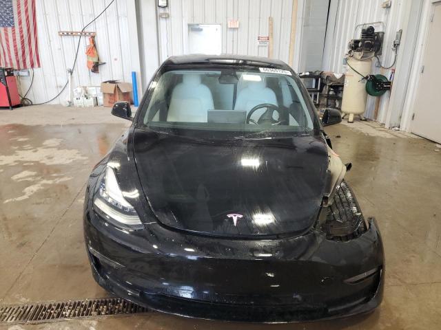 5YJ3E1EBXJF170545 - 2018 TESLA MODEL 3 BLACK photo 5