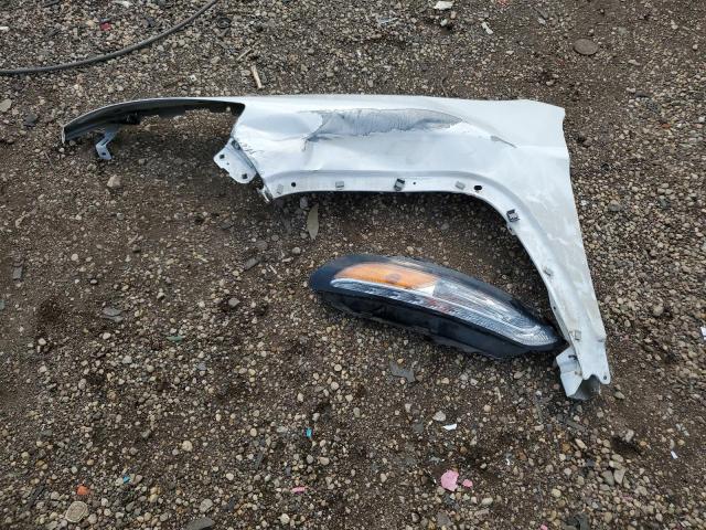 1C4PJMAB6HW606687 - 2017 JEEP CHEROKEE SPORT WHITE photo 13