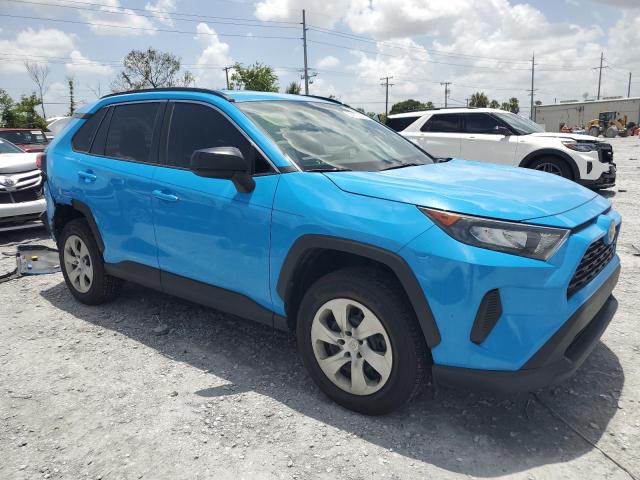 2T3H1RFV4KW006714 - 2019 TOYOTA RAV4 LE Blau Foto 4