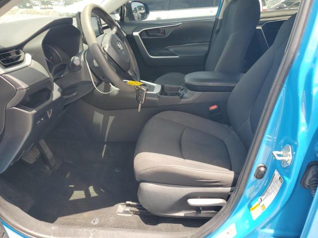 2T3H1RFV4KW006714 - 2019 TOYOTA RAV4 LE Blau Foto 7