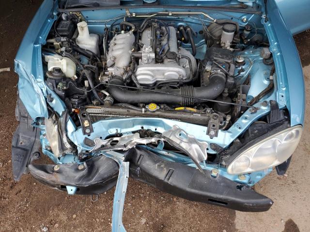 JM1NB353X20221046 - 2002 MAZDA MX-5 MIATA BASE BLUE photo 11