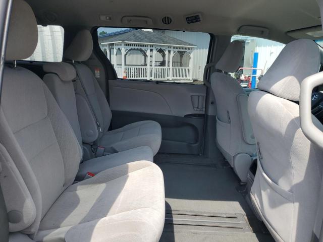 5TDKZ3DC9HS819781 - 2017 TOYOTA SIENNA LE 白色 照片 11