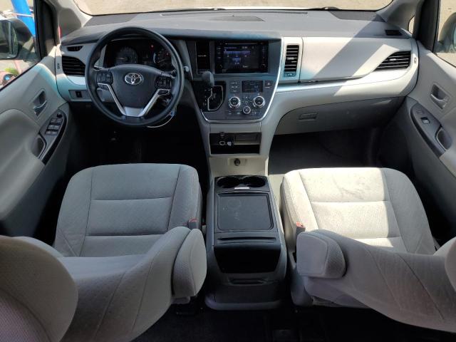 5TDKZ3DC9HS819781 - 2017 TOYOTA SIENNA LE 白色 照片 8