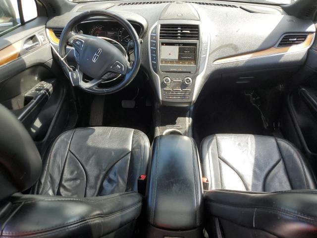 5LMCJ3C90HUL47055 - 2017 LINCOLN MKC RESERVE შავი ფოტო 8
