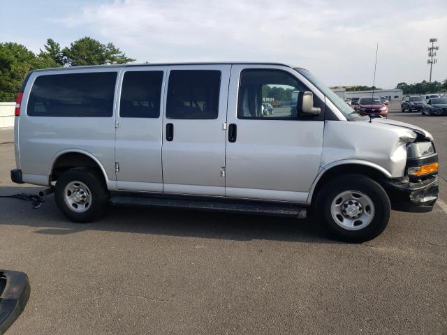 1GAZGLFP6J1335499 - 2018 CHEVROLET EXPRESS G3 LS BLACK photo 4