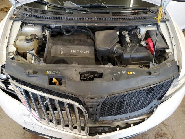 2LMDJ8JK4DBL03090 - 2013 LINCOLN MKX 白色 照片 11