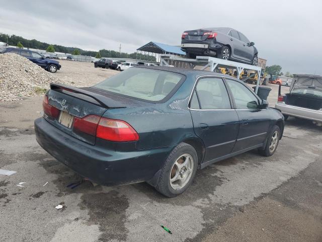 1HGCG5541XA106321 - 1999 HONDA ACCORD LX GREEN photo 3