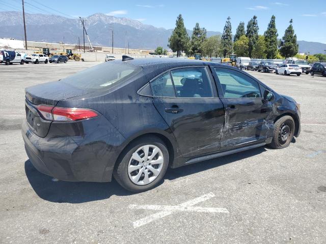 5YFB4MDE3RP090581 - 2024 TOYOTA COROLLA LE შავი ფოტო 3