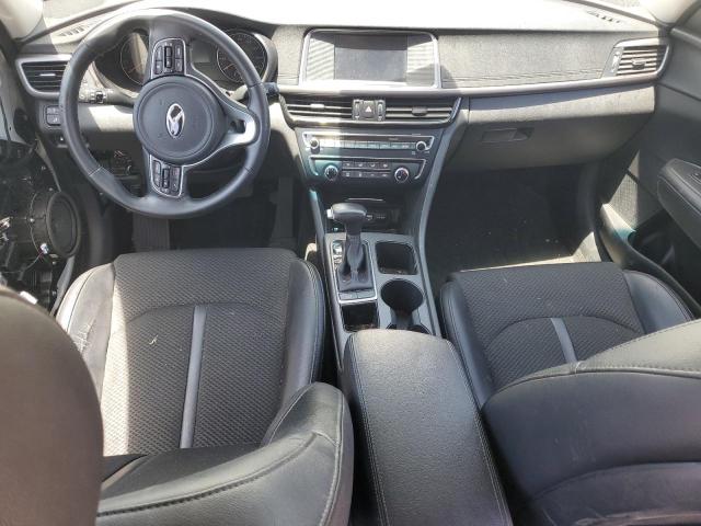 5XXGT4L30JG243813 - 2018 KIA OPTIMA LX WHITE photo 8