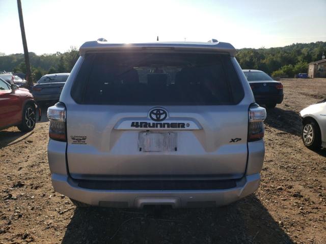 JTEBU5JR1J5562836 - 2018 TOYOTA 4RUNNER SR5/SR5 PREMIUM 银色 照片 6