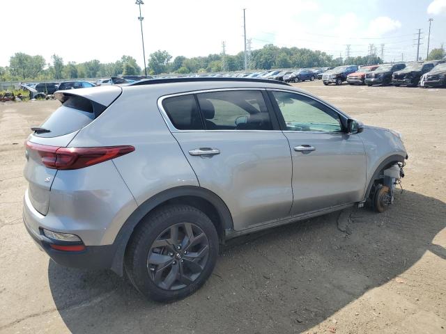 KNDP6CAC8L7689370 - 2020 KIA SPORTAGE S SILVER photo 3