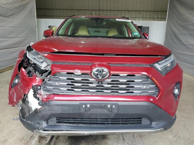 JTMN1RFV8PD098935 - 2023 TOYOTA RAV4 LIMITED 勃艮第红 照片 5