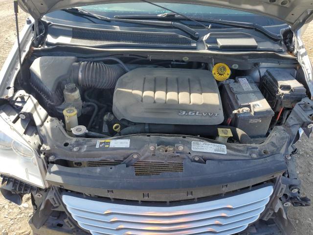 2C4RC1BG5FR718009 - 2015 CHRYSLER TOWN & COU TOURING 银色 照片 12