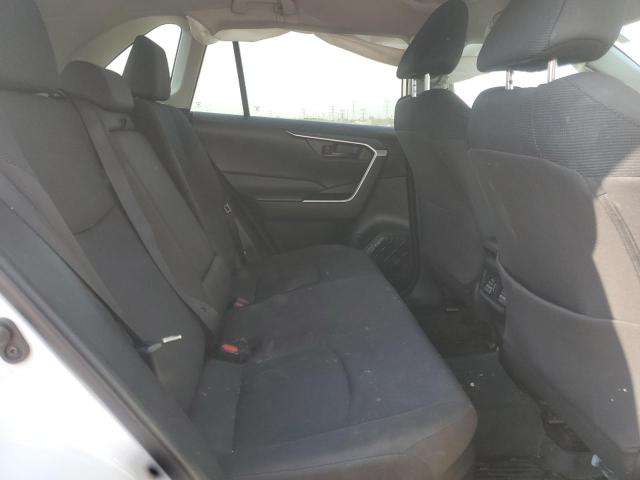 4T3MWRFV0MU033959 - 2021 TOYOTA RAV4 LE 白色 照片 10