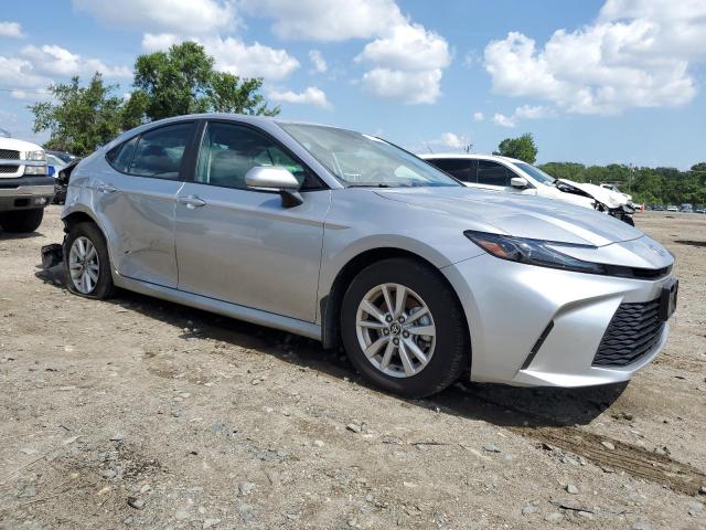 4T1DBADKXSU520999 - 2025 TOYOTA CAMRY XSE SILVER photo 4