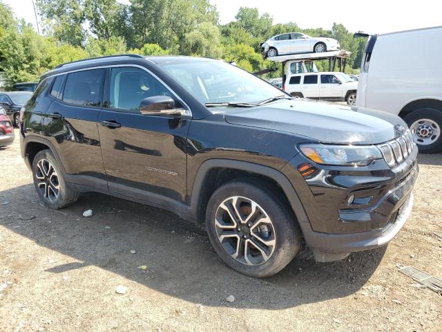 3C4NJDCB7NT160930 - 2022 JEEP COMPASS LIMITED BLACK photo 4