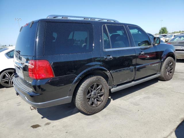5LMFU28585LJ05202 - 2005 LINCOLN NAVIGATOR შავი ფოტო 3
