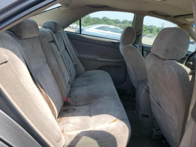 4T1BE32K02U567147 - 2002 TOYOTA CAMRY LE GRAY photo 10