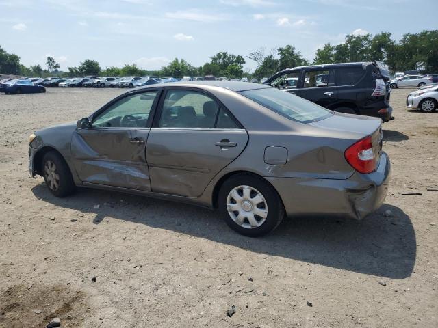 4T1BE32K02U567147 - 2002 TOYOTA CAMRY LE GRAY photo 2