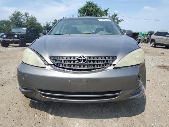 4T1BE32K02U567147 - 2002 TOYOTA CAMRY LE GRAY photo 5