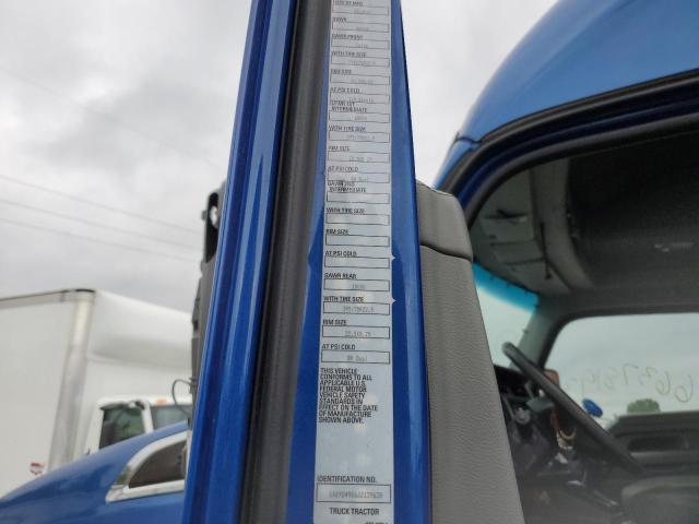 1XKYD49X6JJ139628 - 2018 KENWORTH CONSTRUCTI T680 BLUE photo 10