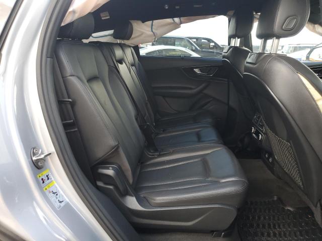 WA1VAAF73JD013858 - 2018 AUDI Q7 PRESTIGE SILVER photo 11