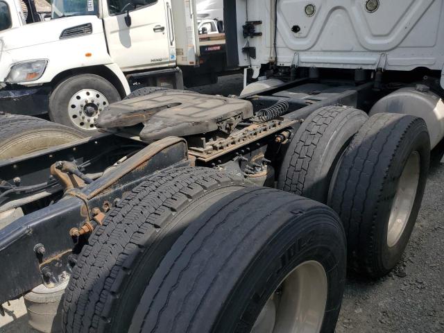 3AKJGLDV8JSKB1754 - 2018 FREIGHTLINER CASCADIA 1 白色 照片 6