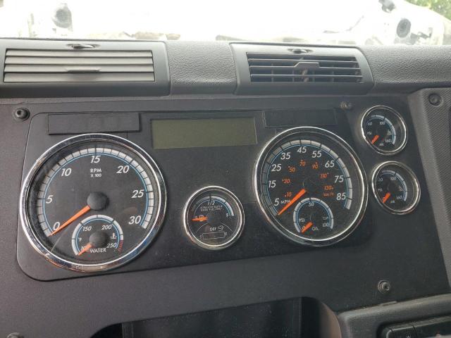 3AKJGLDV8JSKB1754 - 2018 FREIGHTLINER CASCADIA 1 白色 照片 8