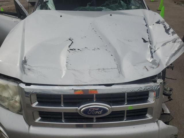 1FMCU0DG6BKA73398 - 2011 FORD ESCAPE XLT 银色 照片 12