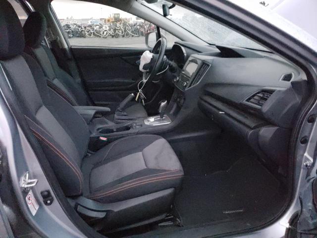 JF2GTADC2J8278662 - 2018 SUBARU CROSSTREK PREMIUM 银色 照片 5