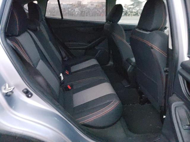 JF2GTADC2J8278662 - 2018 SUBARU CROSSTREK PREMIUM 银色 照片 6